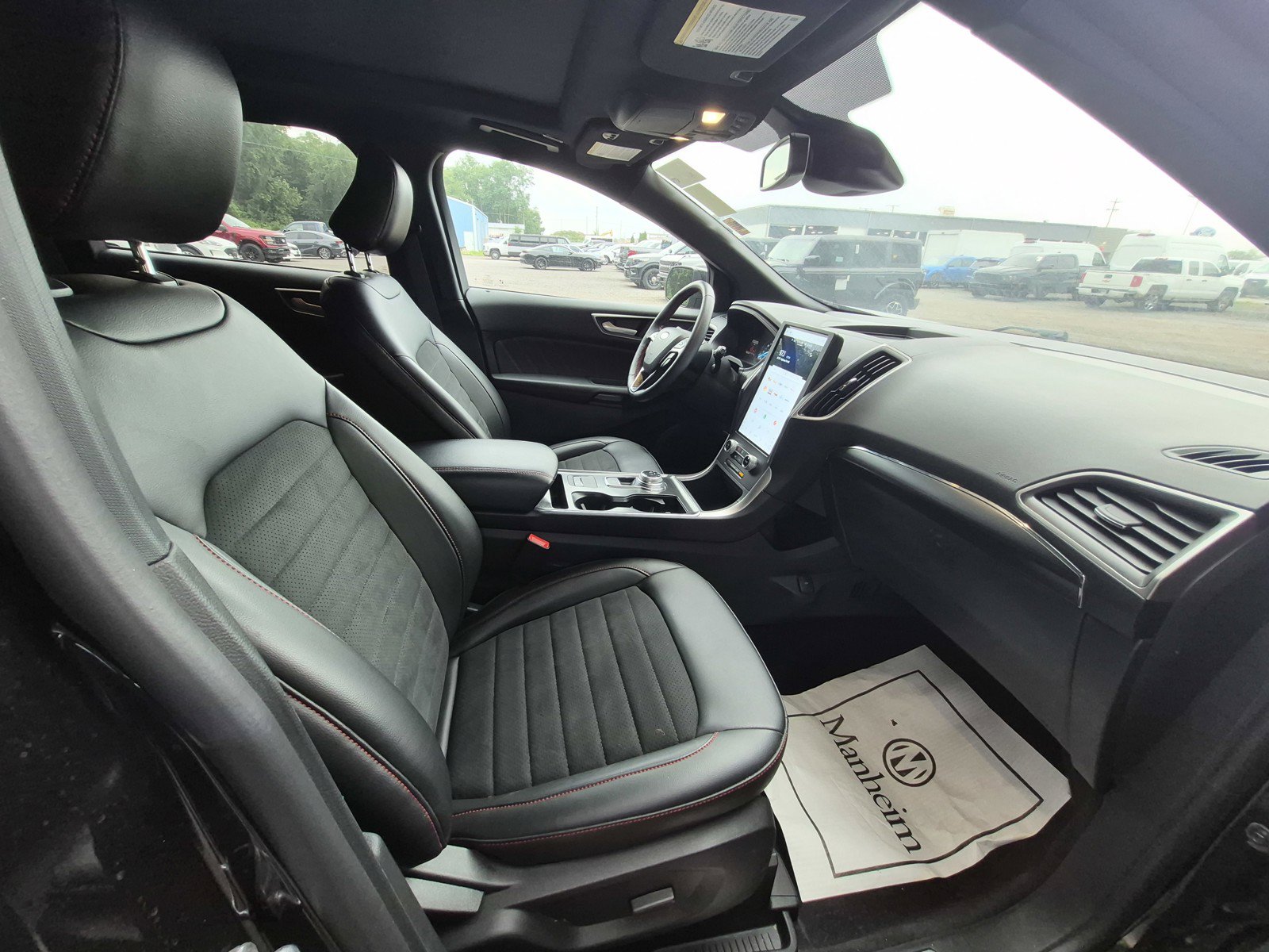 Certified 2024 Ford Edge ST-Line AWD/4WD image 15