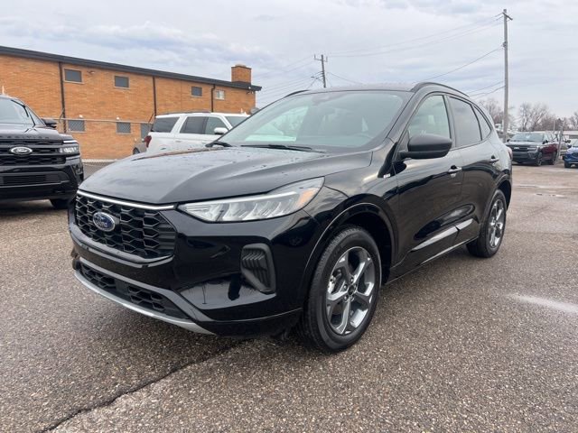 Certified 2024 Ford Escape ST-Line w/ Tech Pack #1 image 6