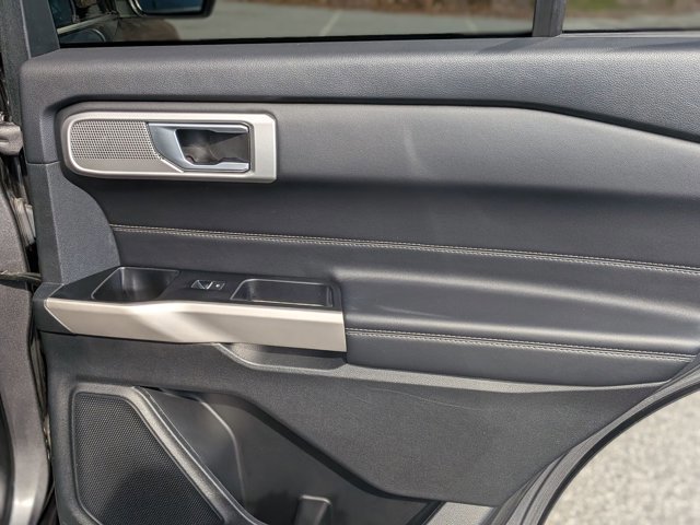 Certified 2023 Ford Explorer XLT w/ Equipment Group 202A image 34