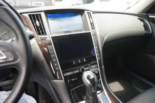 Used 2018 INFINITI Q50 Luxe w/ Essential Package (3.0T Luxe) RWD image 27