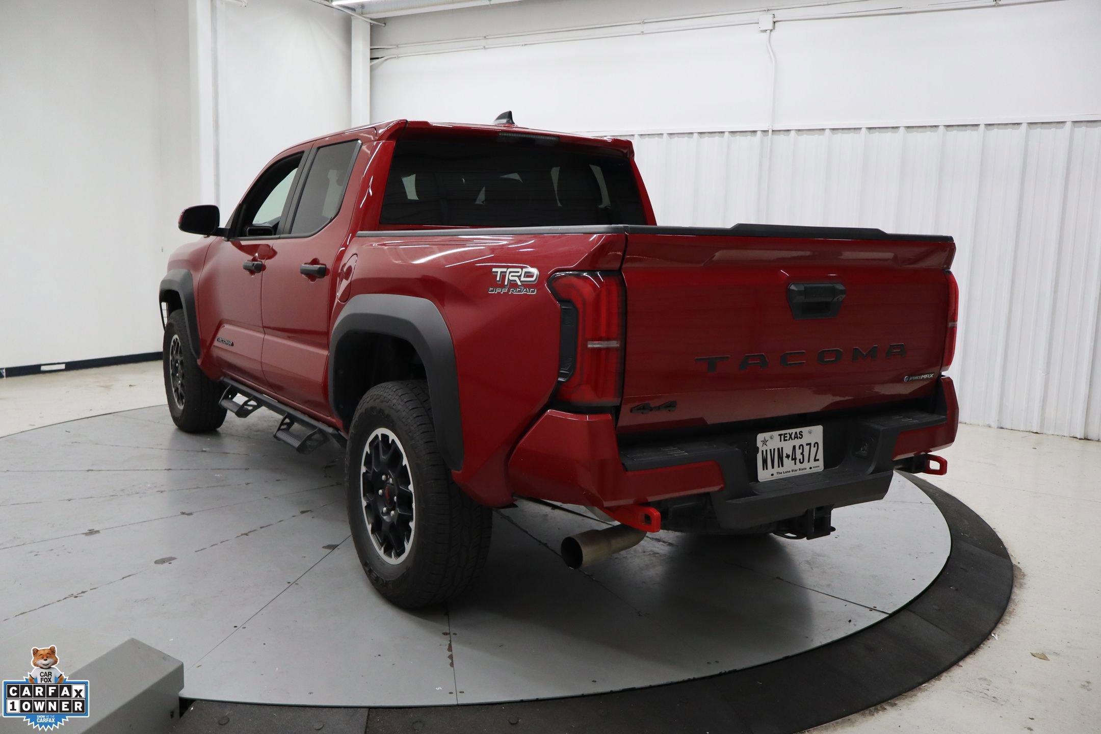 Used 2025 Toyota Tacoma TRD Off-Road AWD/4WD image 3