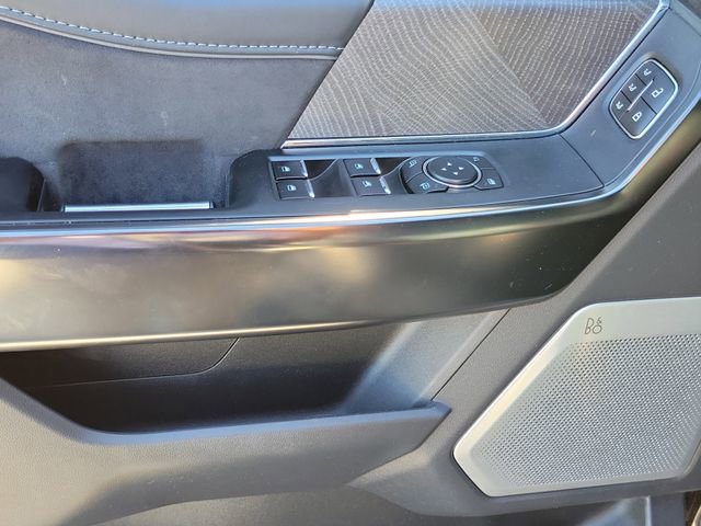 Certified 2023 Ford F150 Platinum w/ Equipment Group 701A High image 16