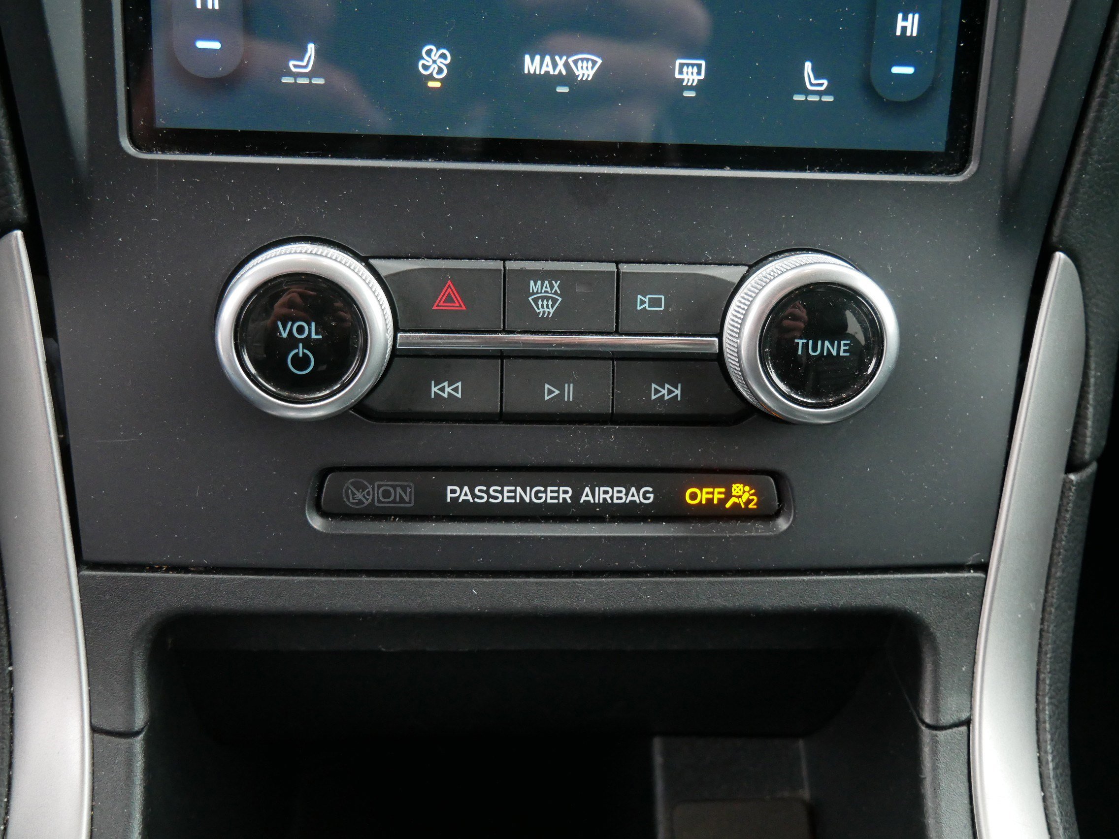 Certified 2022 Ford Edge SEL image 34