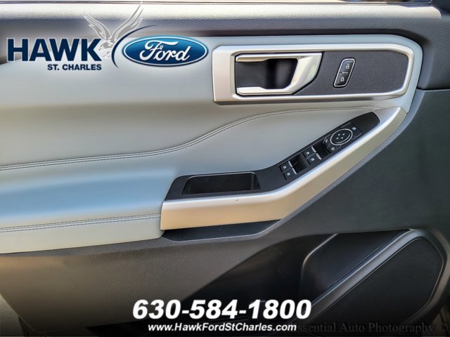 Certified 2023 Ford Explorer XLT w/ Equipment Group 202A image 17