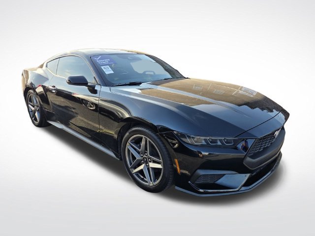 Certified 2025 Ford Mustang Coupe RWD image 4