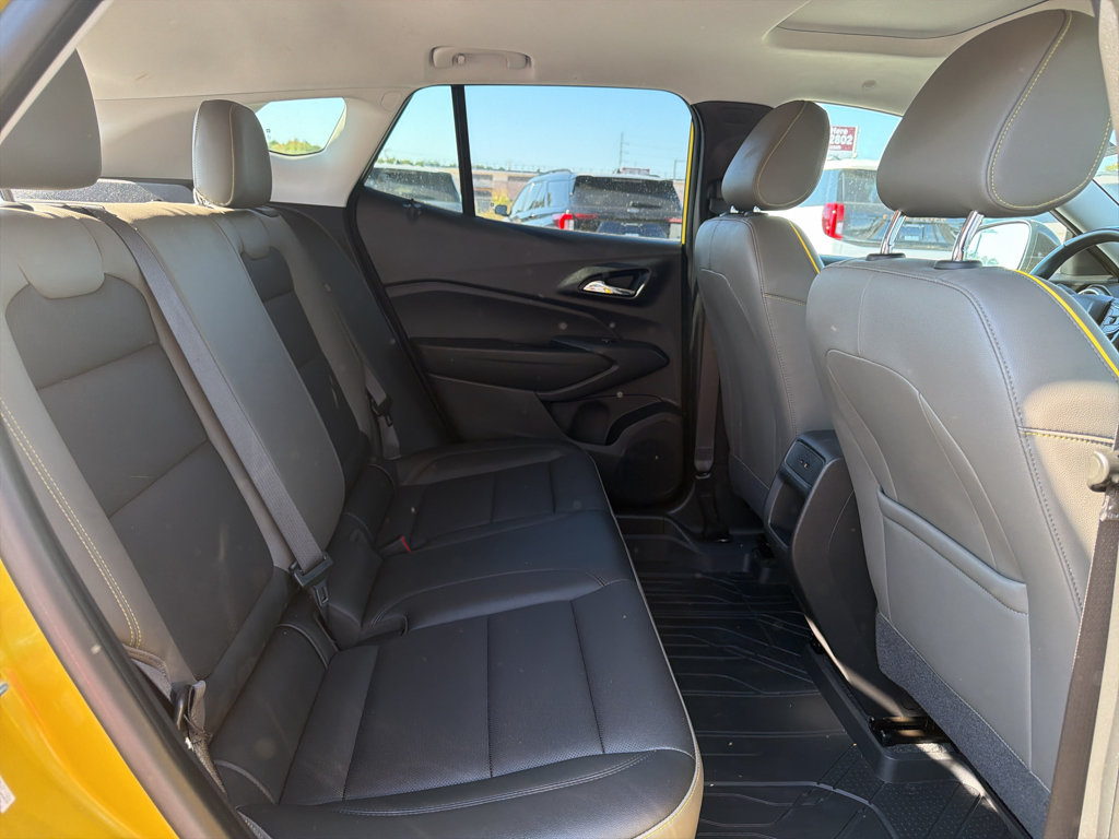 Used 2024 Chevrolet Trax ACTIV w/ Sunroof Package FWD image 16