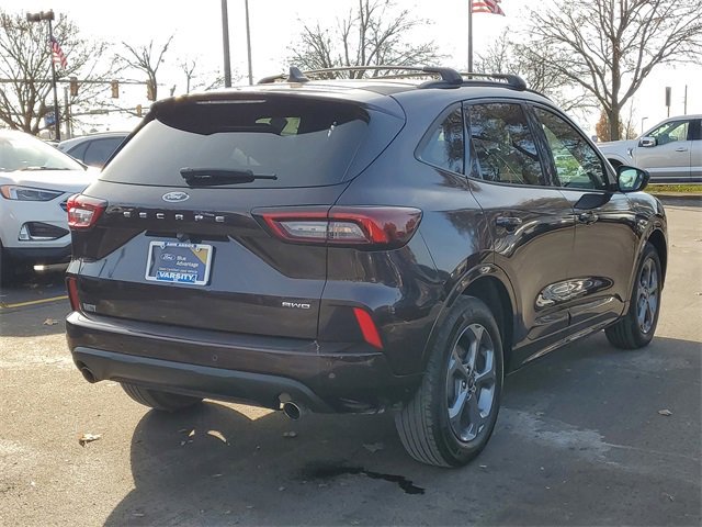 Certified 2023 Ford Escape ST-Line w/ Tech Pack #1 image 3