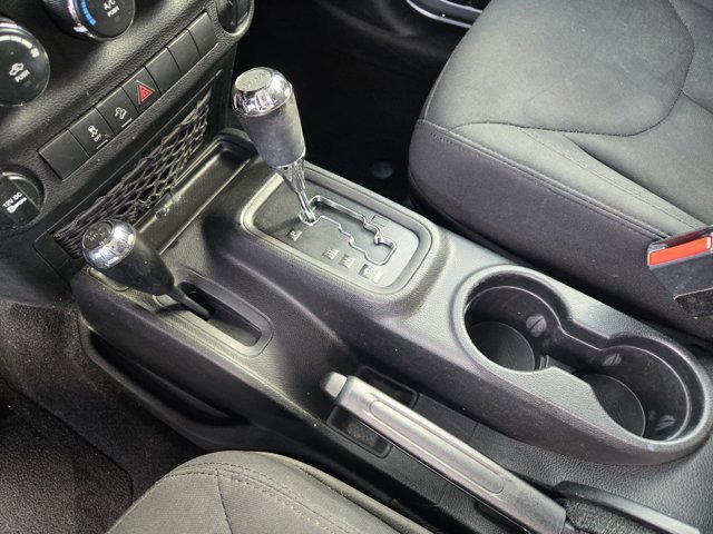 Used 2018 Jeep Wrangler Unlimited Sport w/ Connectivity Group image 16