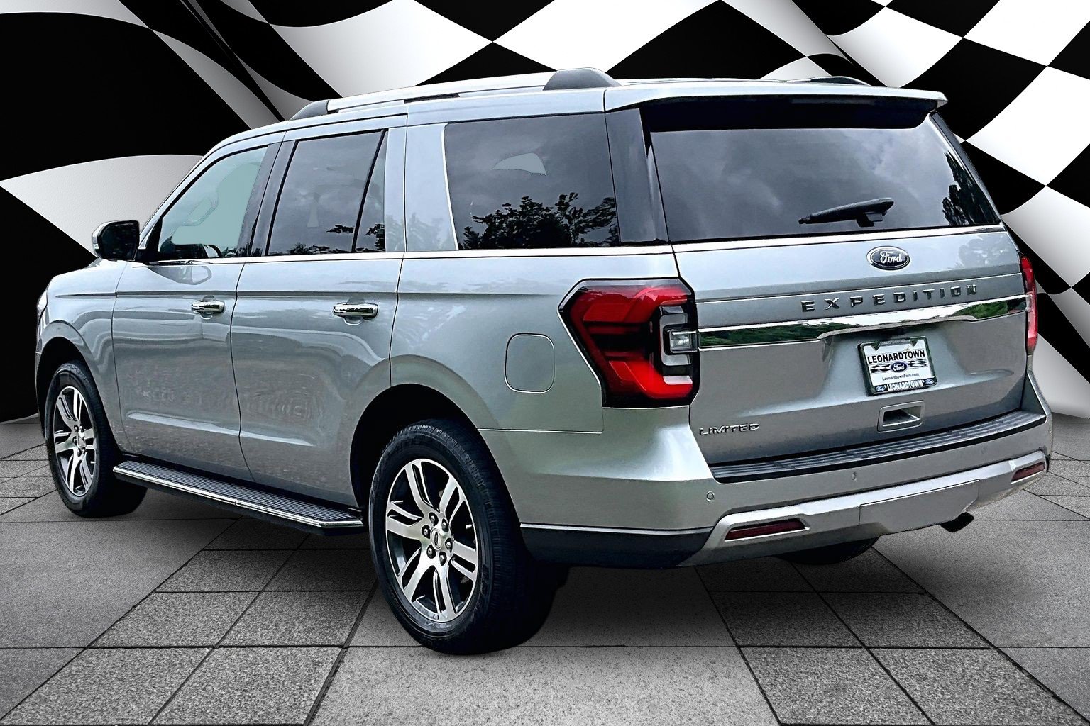 Certified 2022 Ford Expedition Limited AWD/4WD image 12