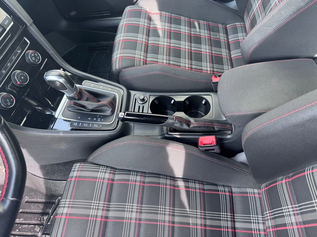 Used 2019 Volkswagen GTI S image 16