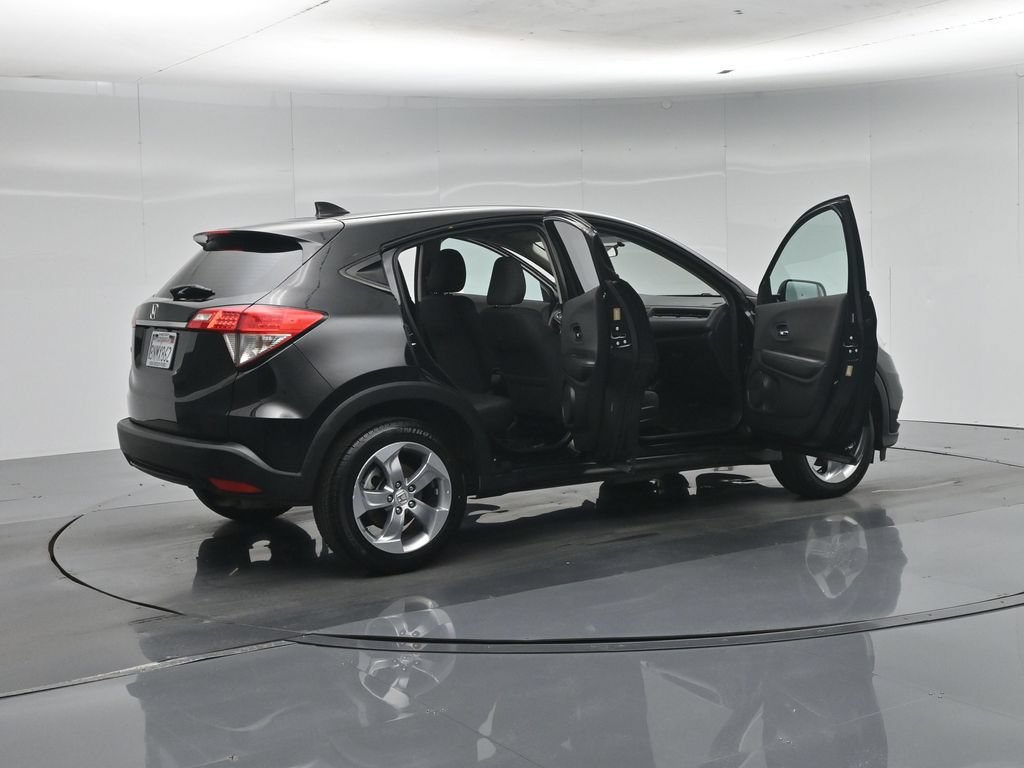Used 2019 Honda HR-V LX image 5