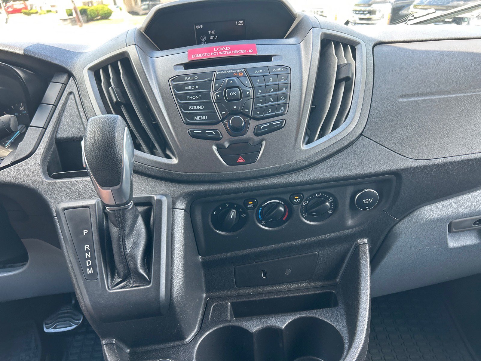 Certified 2019 Ford Transit 150 130 Medium Roof RWD image 22