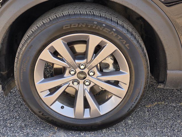 Certified 2025 Ford Explorer Active w/ Active Comfort Package AWD/4WD image 10