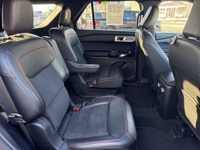 Certified 2022 Ford Explorer ST-Line w/ Class IV Trailer Tow Package image 37