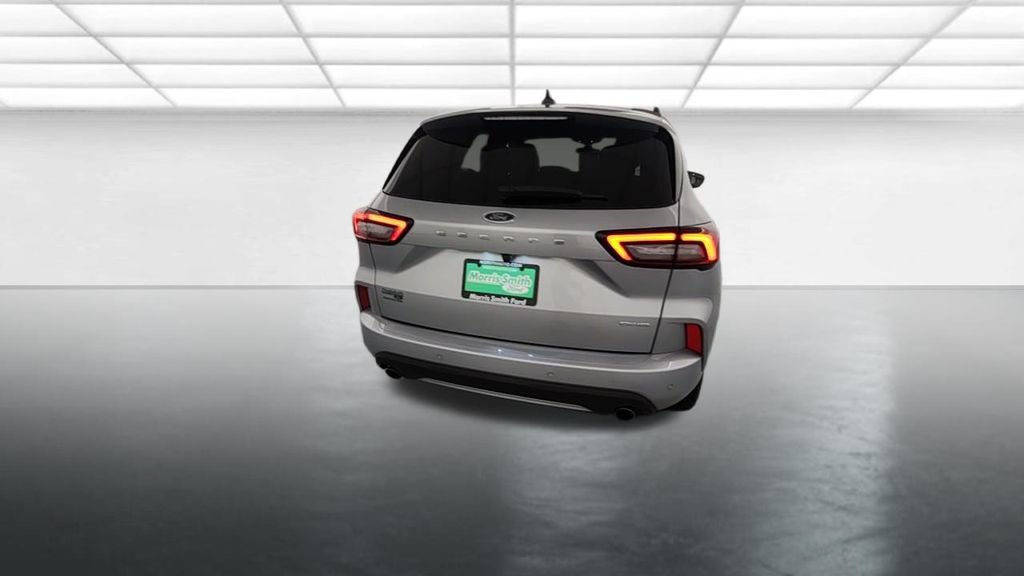Certified 2024 Ford Escape ST-Line w/ Tech Pack #1 AWD/4WD image 8