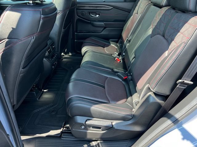 Used 2026 Honda Pilot Black Edition image 30