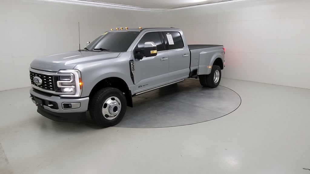 Certified 2024 Ford F350 Platinum AWD/4WD image 14