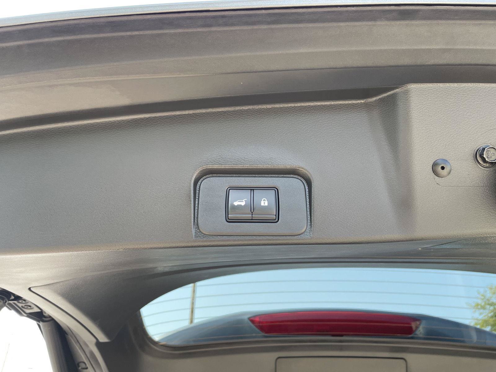 Used 2023 Nissan Rogue SV w/ SV Premium Package AWD/4WD image 38