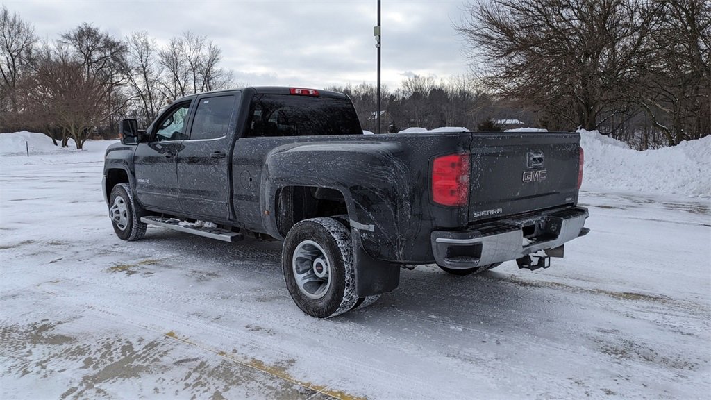 Used 2018 GMC Sierra 3500 SLE image 5