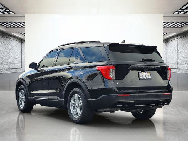 Certified 2023 Ford Explorer XLT w/ Equipment Group 202A image 5