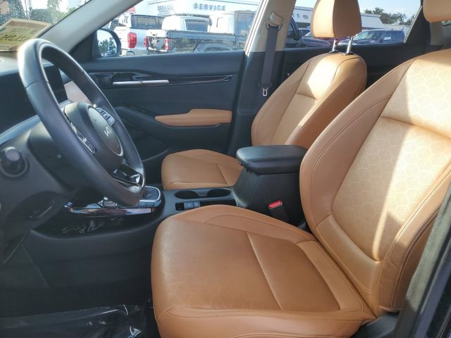 Used 2024 Kia Seltos SX w/ SX Sunroof Package image 15
