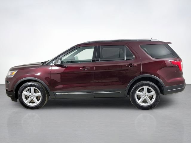 Certified 2019 Ford Explorer XLT w/ Equipment Group 202A FWD image 6