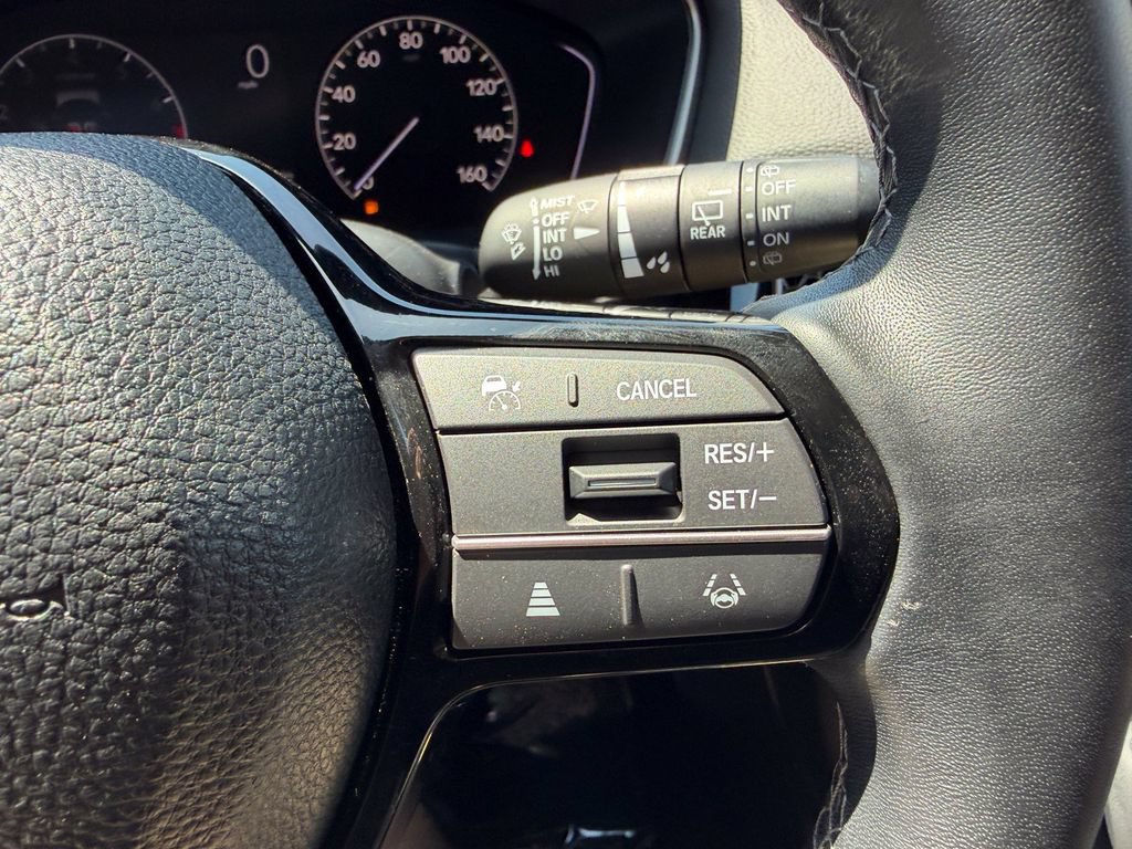 Used 2024 Honda Civic EX-L image 28