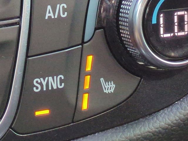 Used 2023 Chevrolet Equinox Premier image 24