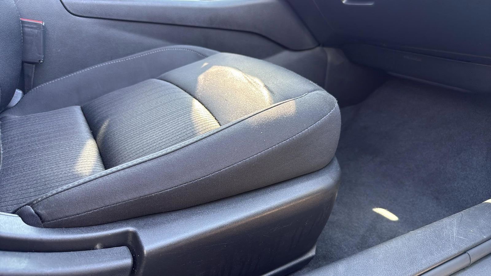 Used 2024 Nissan Altima 2.5 SV image 25