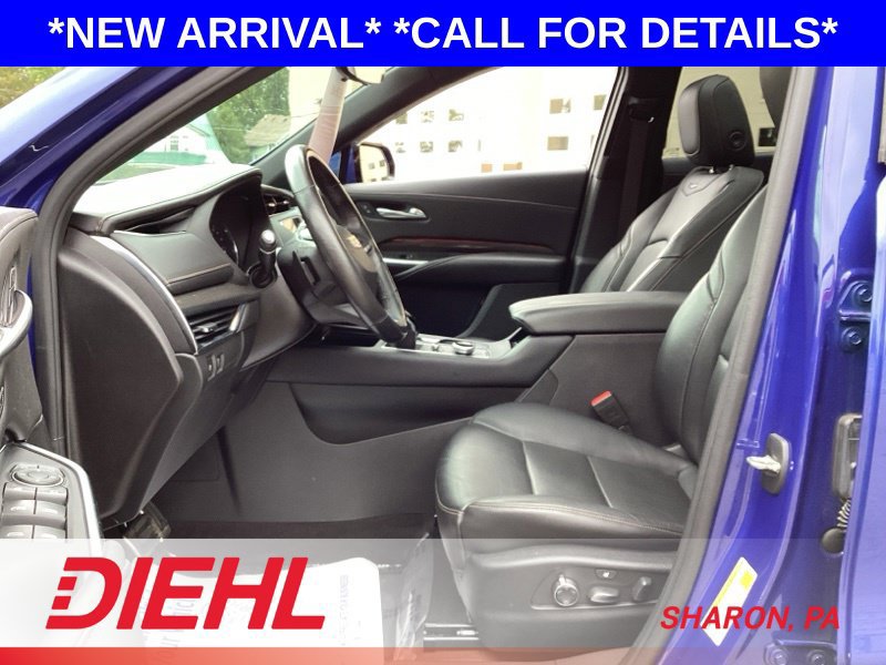 Used 2022 Cadillac XT4 Sport AWD/4WD image 23