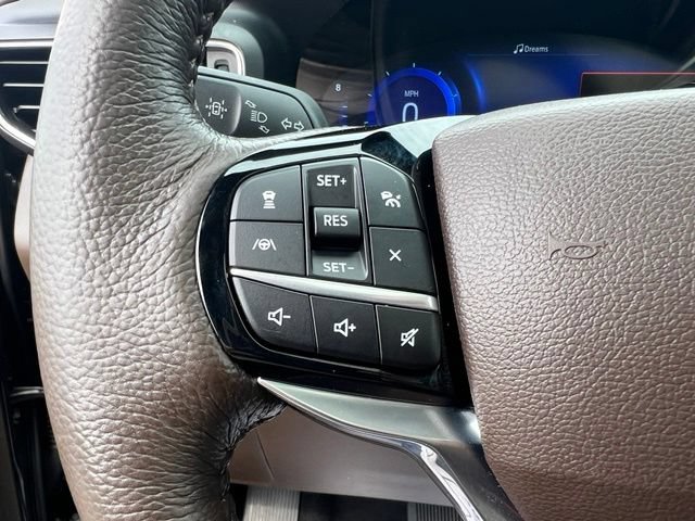 Certified 2023 Ford Explorer King Ranch AWD/4WD image 10