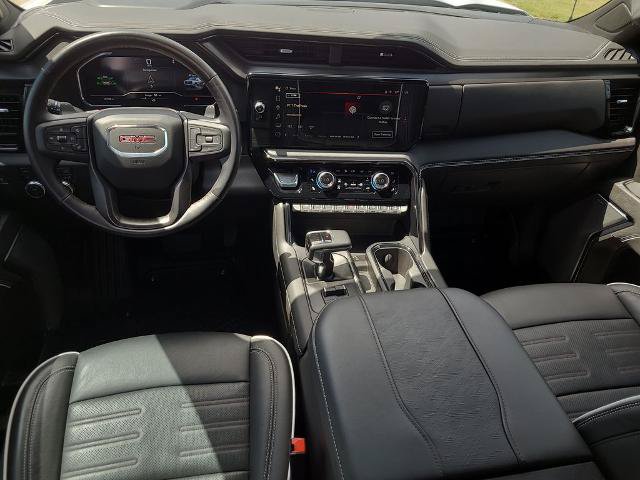 Used 2024 GMC Sierra 1500 AT4X AWD/4WD image 17