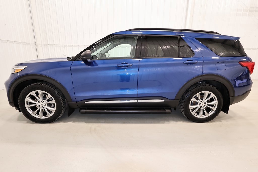 Certified 2020 Ford Explorer XLT w/ Equipment Group 202A image 2