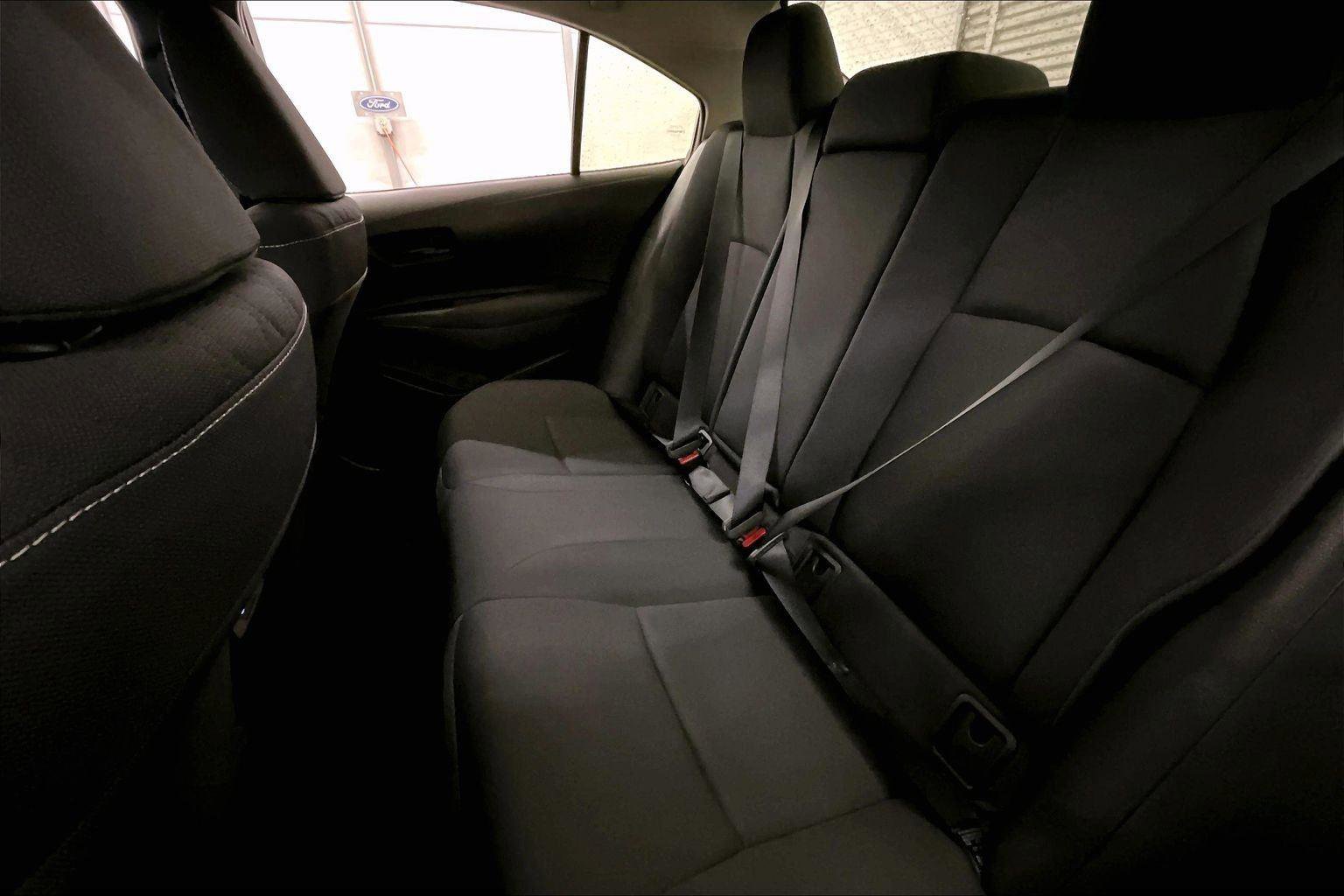 Used 2023 Toyota Corolla LE w/ Carpet Mat Package (TMS) image 25