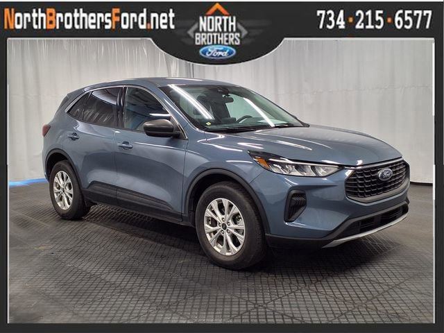 Certified 2023 Ford Escape Active image 5