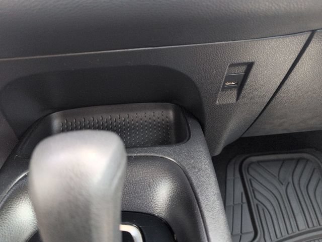 Used 2021 Toyota Corolla LE FWD image 31