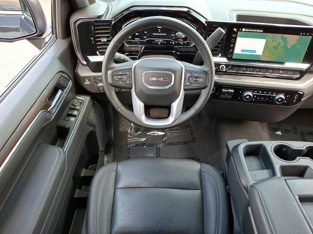 Used 2025 GMC Sierra 1500 SLT AWD/4WD image 12