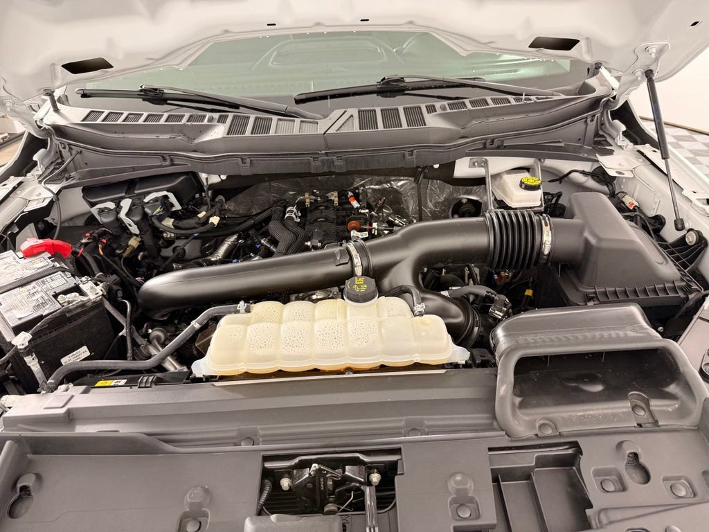 Certified 2025 Ford F150 XLT w/ Equipment Group 301A Standard AWD/4WD image 32