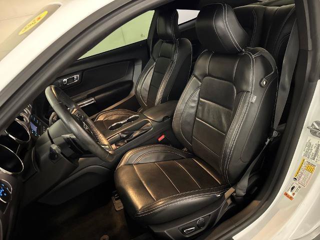 Certified 2017 Ford Mustang GT w/ Black Accent Package RWD image 11