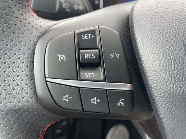 Certified 2025 Ford Escape ST-Line image 18