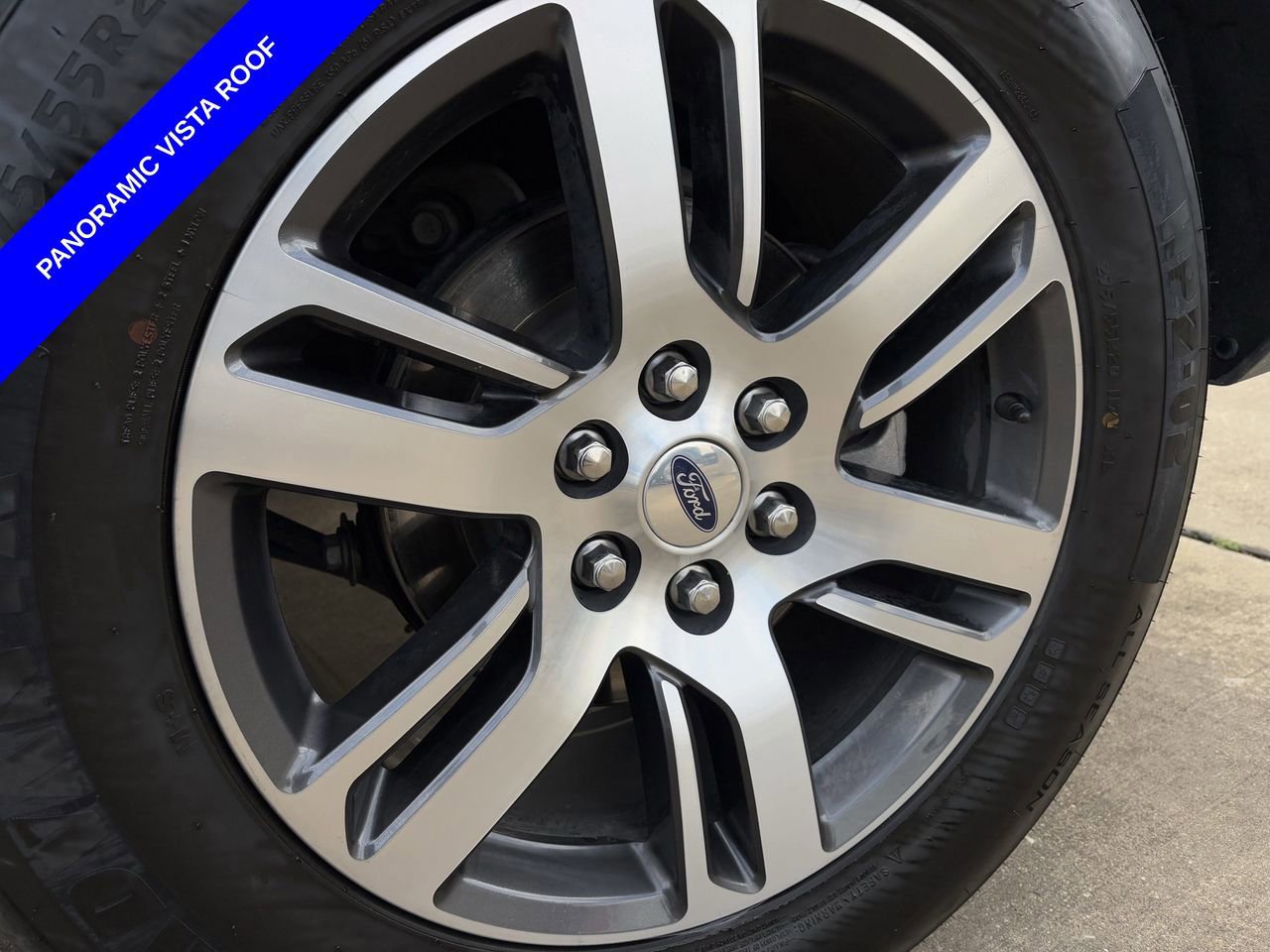 Certified 2023 Ford Expedition Limited image 12