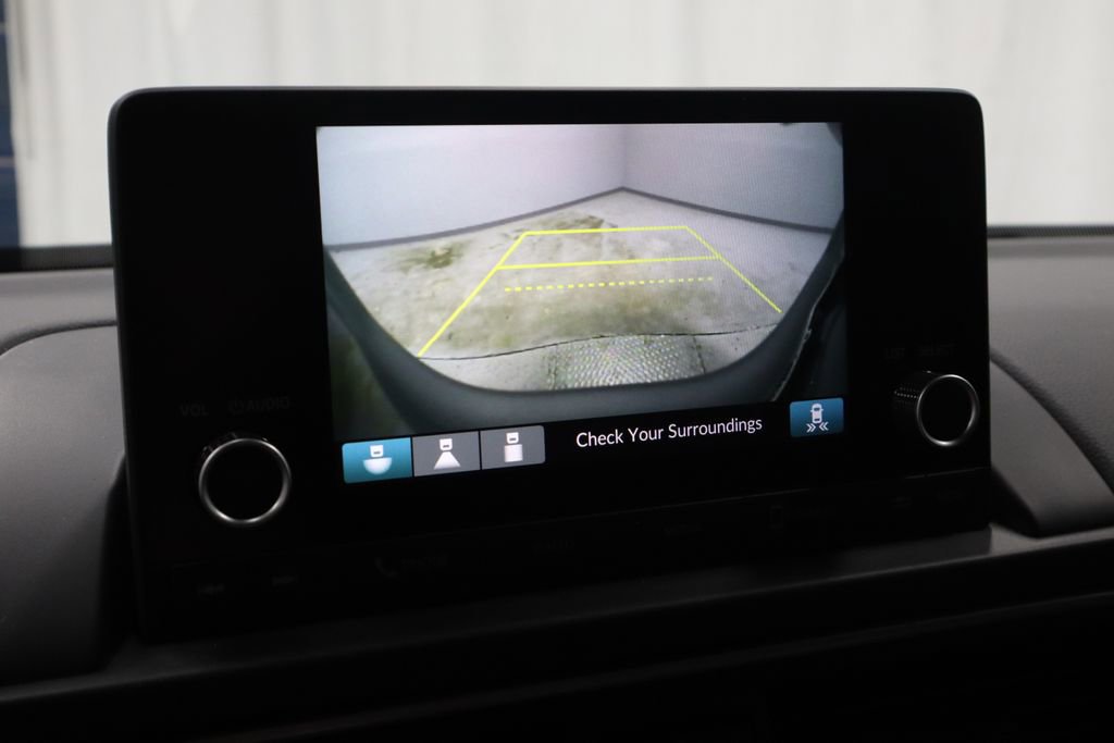 Used 2025 Honda Pilot Sport image 3