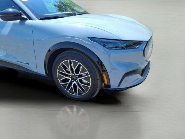 Certified 2024 Ford Mustang Mach-E Premium AWD/4WD image 4
