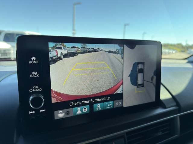 Used 2025 Honda Pilot Elite image 23