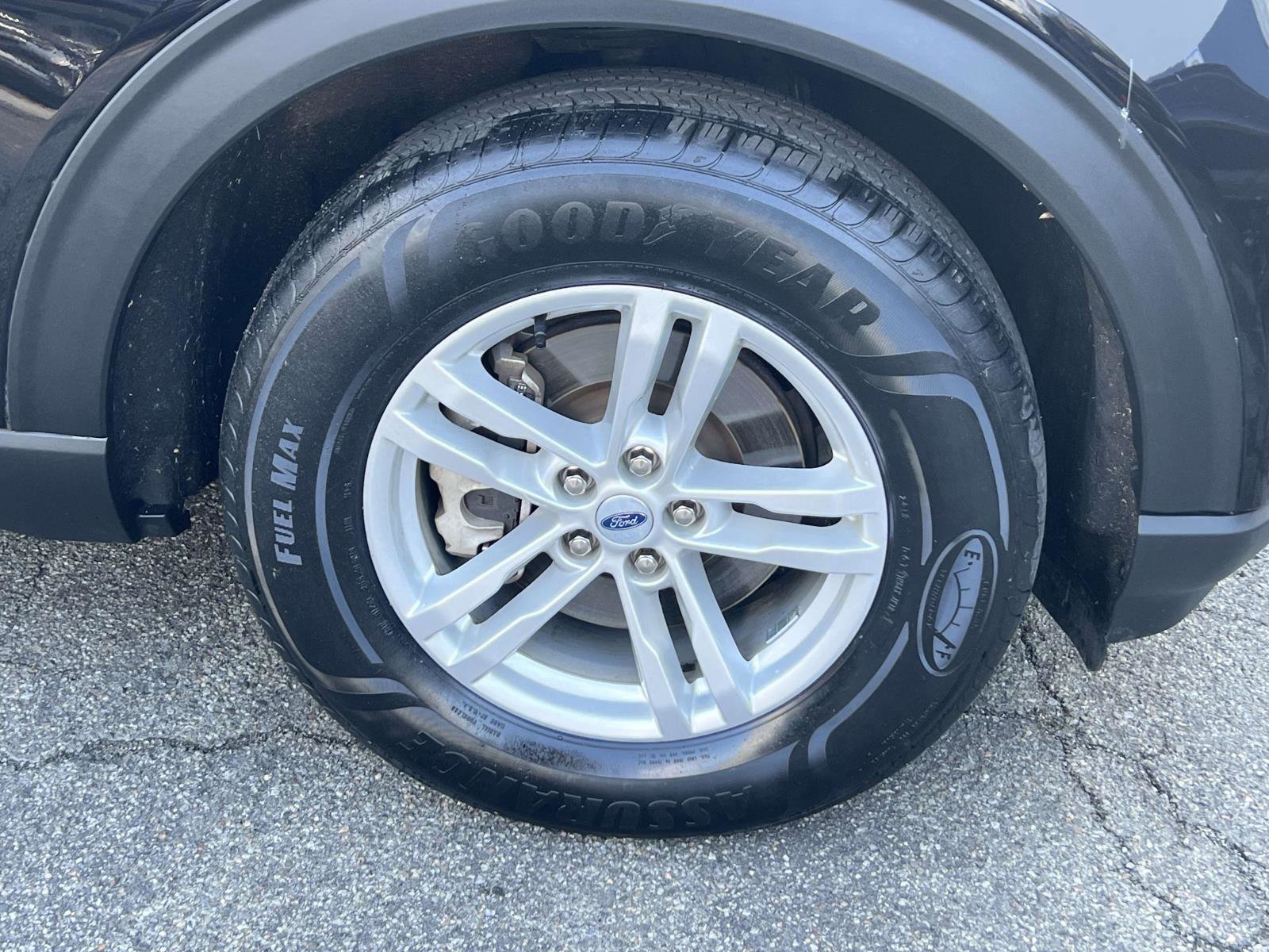 Certified 2022 Ford Explorer XLT image 7