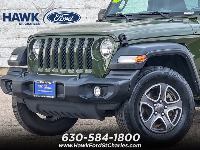Used 2023 Jeep Wrangler Sport AWD/4WD image 2