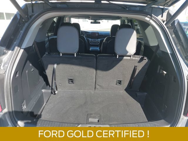 Certified 2022 Ford Explorer XLT w/ Equipment Group 202A AWD/4WD image 12