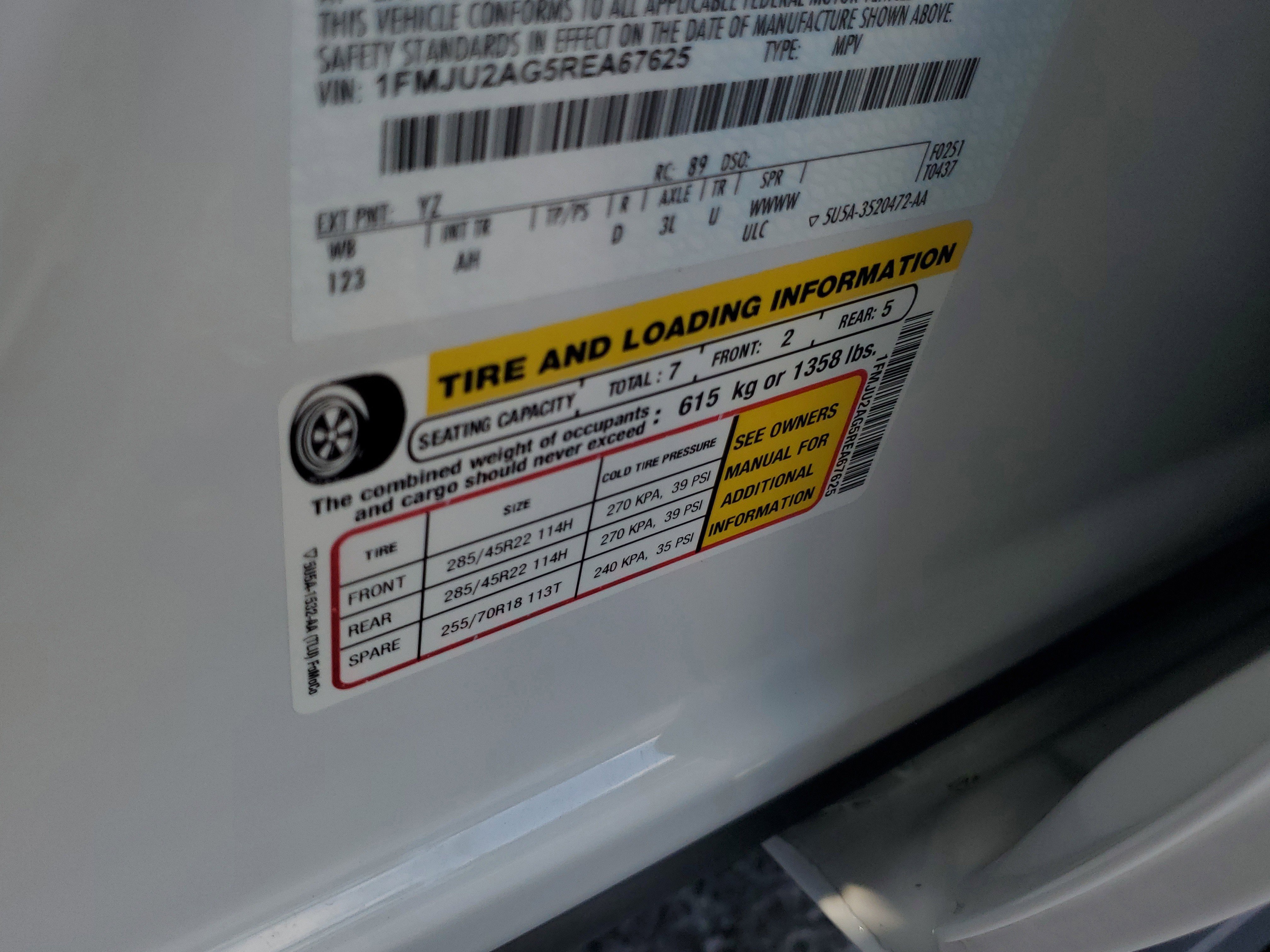 Certified 2024 Ford Expedition Limited image 31