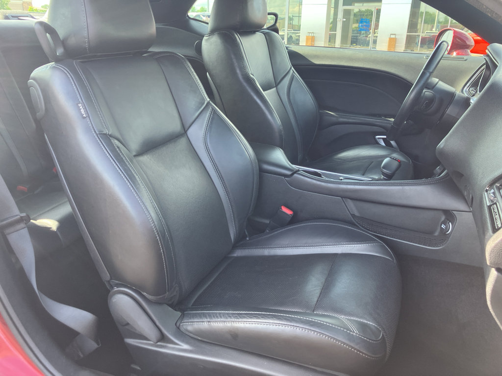 Used 2018 Dodge Challenger SXT Plus RWD image 31