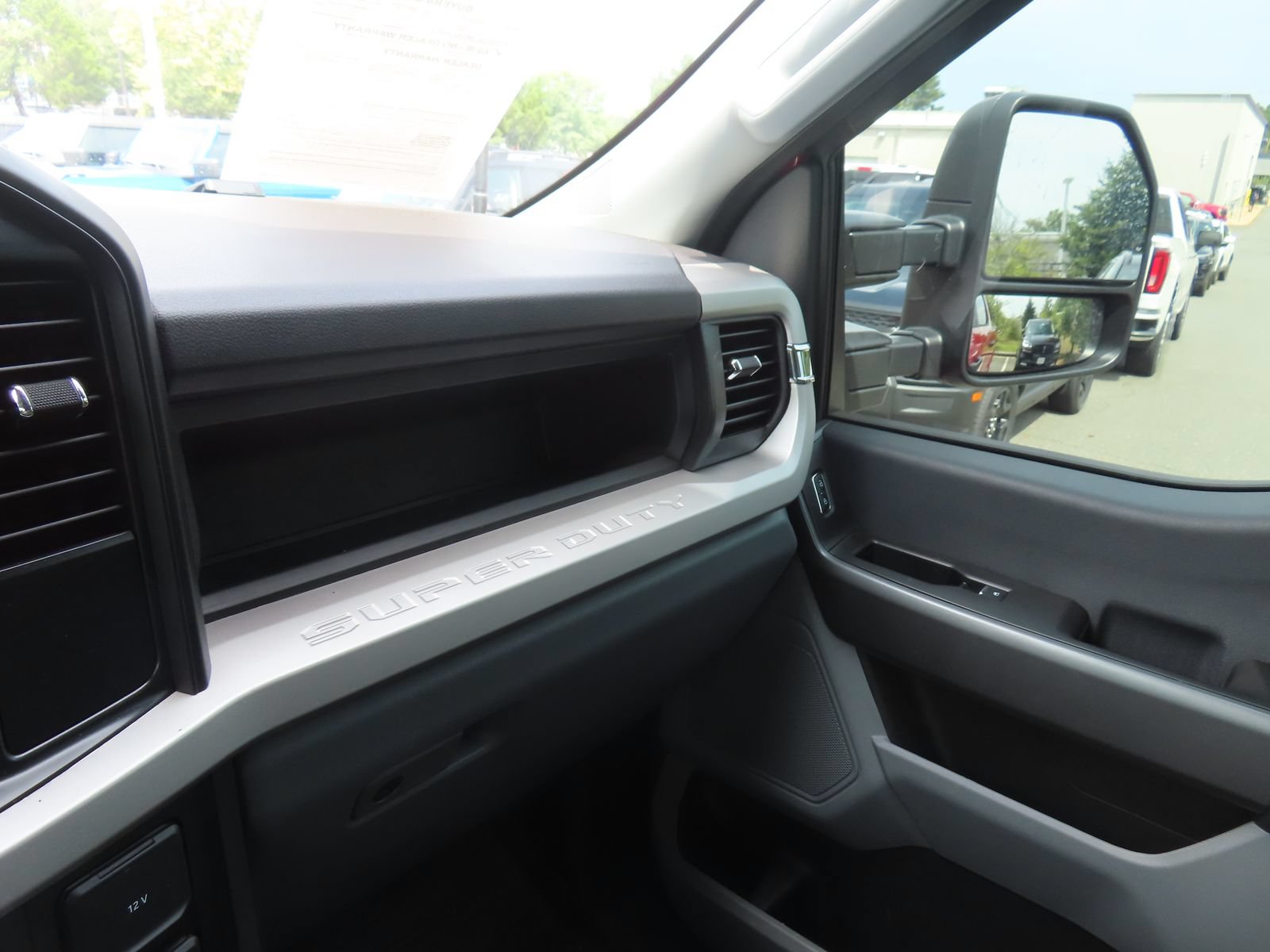 Certified 2026 Ford F250 XL w/ STX Appearance Package AWD/4WD image 25